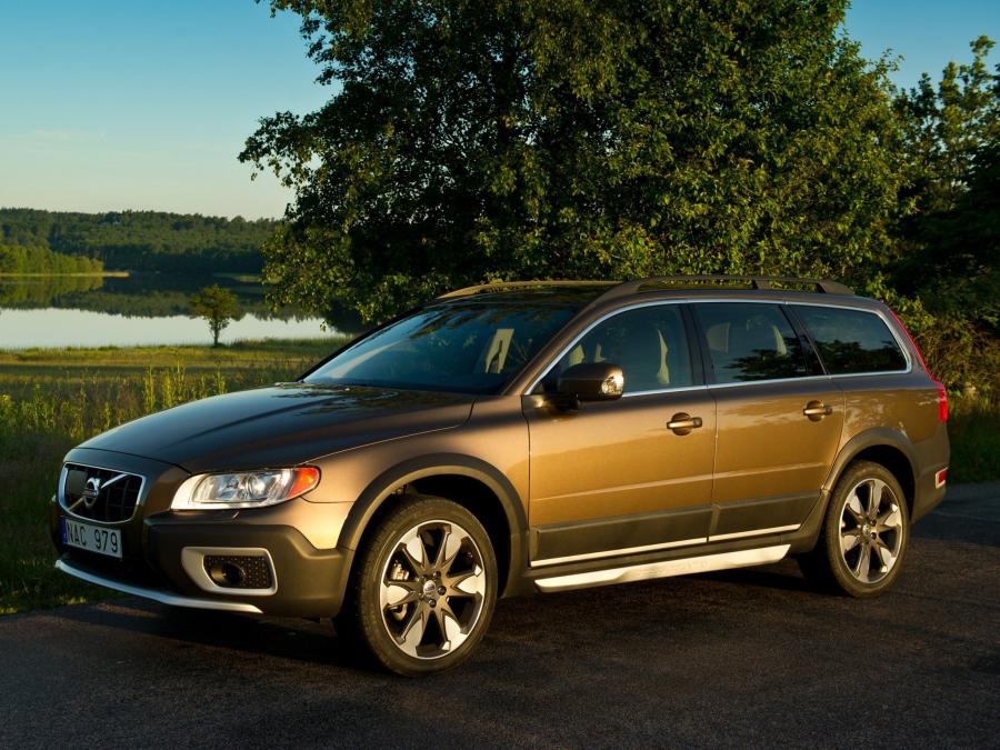  Volvo XC70 T6 2009 года  (фото 8 из 13)
